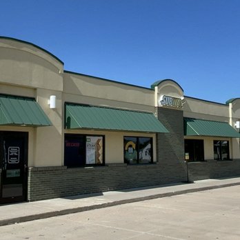 Subway - a view of the outside of a subway restaurant - Sandwiches Near Me - Sidney, Nebraska