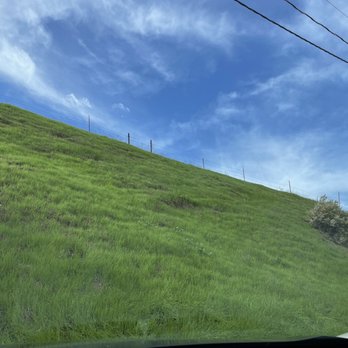 Malibu Canyon Coin Laundry - Behind the laundromat with a nice view! - Laundromat Near Me - Calabasas, California