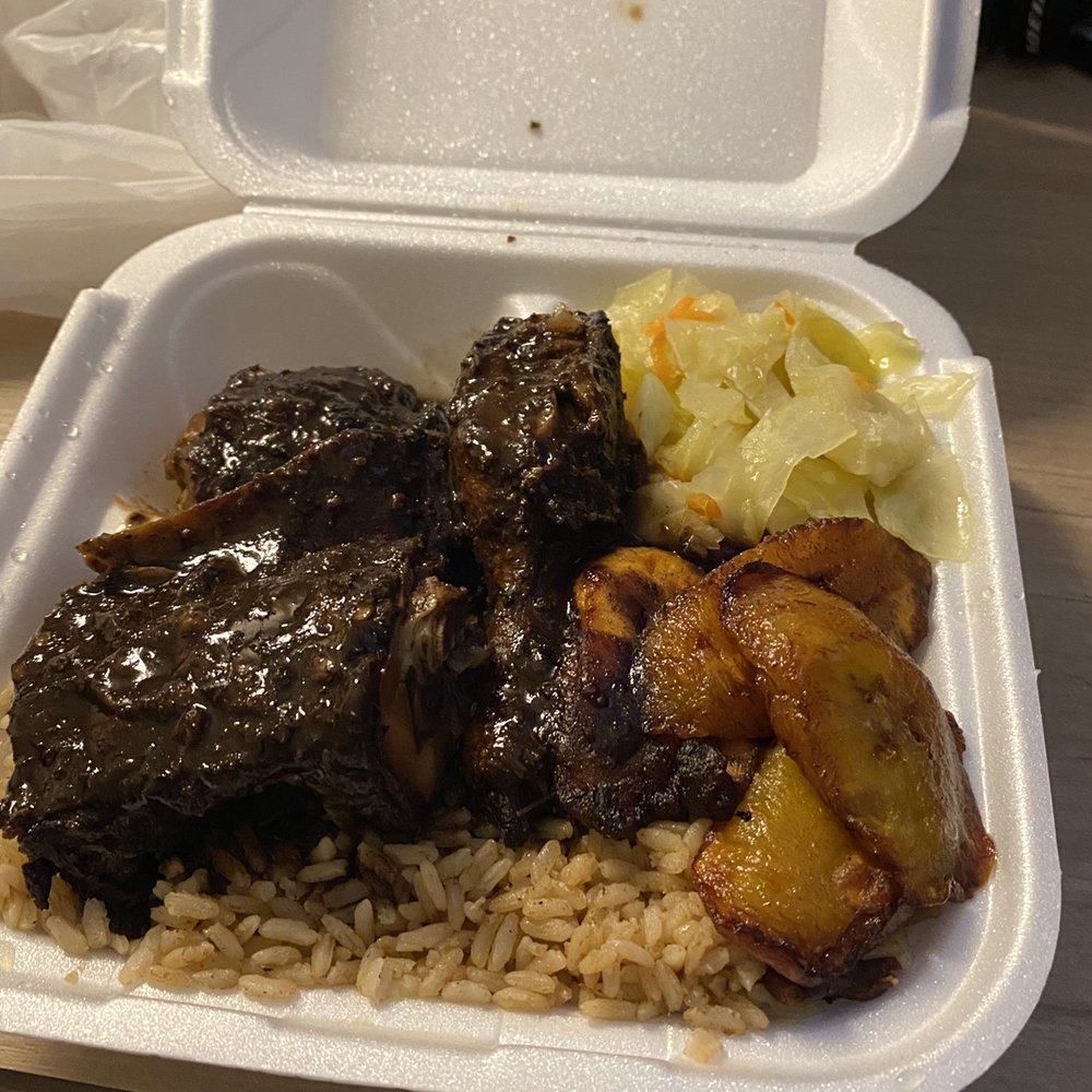 Jerk Chicken, Cabbage and Plantains! Food is great!!! I'll save this to my favorites! Jerk Chicken, Cabbage and Plantains! Food is great!!! I'll save this to my favorites!