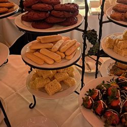 Chief O'Neill's Pub & Restaurant - Deserts from buffet
