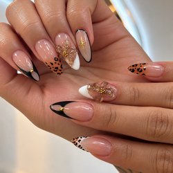 Shape Nail Lounge