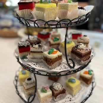 Cafe Pierrot - Mini cakes - Bakeries Near Me - Sparta, New Jersey Cafe Pierrot - Mini cakes - Bakeries Near Me - Sparta, New Jersey