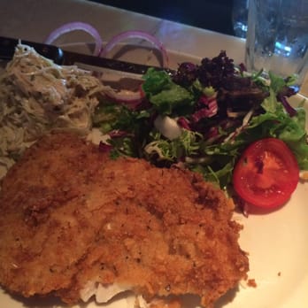 Houston's Restaurant - American Near Me - Pompano Beach, Florida