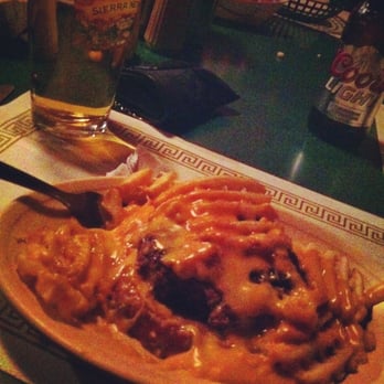 Jackson Street Pub - Budweiser and hamburger pony. Only the most perfect combo. - Bars Near Me - Macomb, Illinois