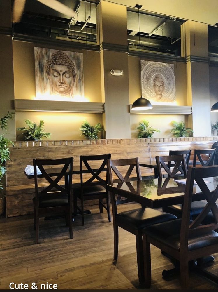 Aroy Thai Kitchen - Photo 2