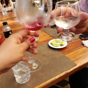 Viñedos de la Reina - Wine Tasting Room Near Me - Guadalupe, NLE Viñedos de la Reina - Wine Tasting Room Near Me - Guadalupe, NLE