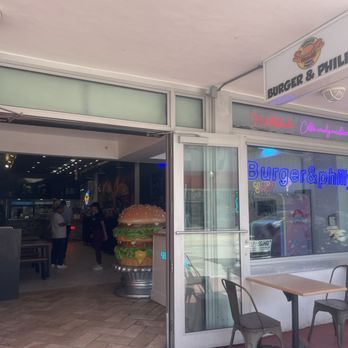 Burger & Philly - Entrada - Burgers Near Me - Miami Beach, Florida