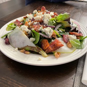The Wright Service - Salad w/ bacon, apple, gorgonzola, & toasted pine nuts - Personal Chefs Near Me The Wright Service - Salad w/ bacon, apple, gorgonzola, & toasted pine nuts - Personal Chefs Near Me
