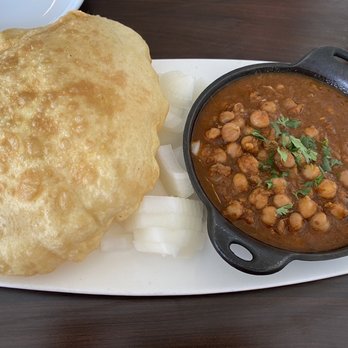 Indeblue Modern Indian - Chole bhature - Indian Near Me - Cherry Hill, New Jersey Indeblue Modern Indian - Chole bhature - Indian Near Me - Cherry Hill, New Jersey