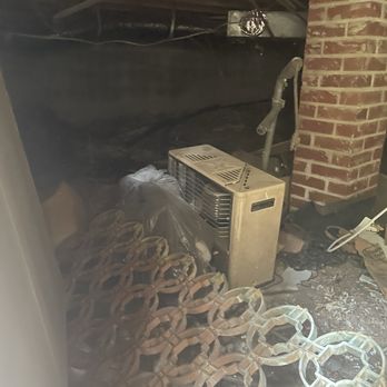 Avila Moving & Junk - Debris in the crawlspace - Movers Near Me - Wake Forest, North Carolina