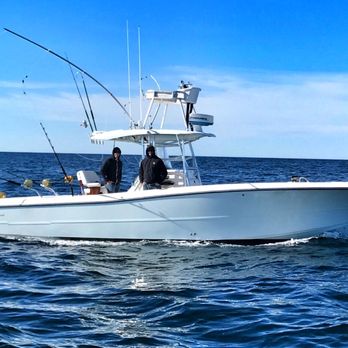 BlueWater Entertainment - Chatham Tuna Fishing aboard the AFISHINSEA - Boat Charters Near Me - Chatham, Massachusetts