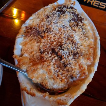 Skyway Bar & Grill - Mac n cheese with brisket! - Barbeque Near Me - Zigzag, Oregon