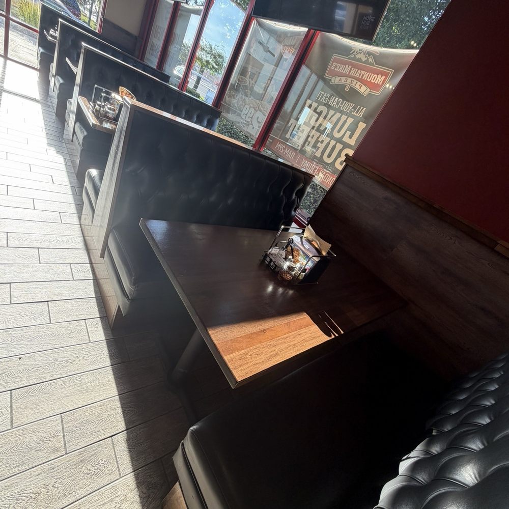 Mountain Mike's Pizza - Pizza Near Me - Sanger, California