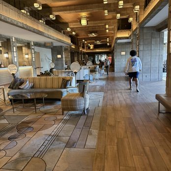 Arizona Biltmore, LXR Hotels & Resorts - Beautiful Lobby - Hotels Near Me - Phoenix, Arizona Arizona Biltmore, LXR Hotels & Resorts - Beautiful Lobby - Hotels Near Me - Phoenix, Arizona