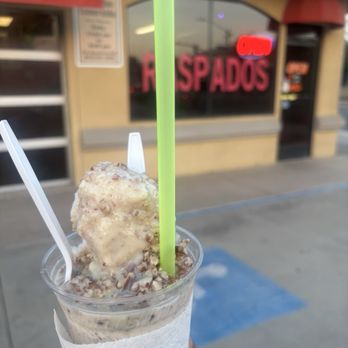Raspados Esmeralda - Nuez raspado , nuez, ice treat - Ice Cream & Frozen Yogurt Near Me - Indio, California