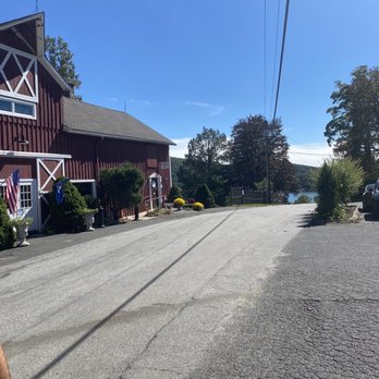 Hopkins Vineyard - Venues & Event Spaces Near Me - Warren, Connecticut