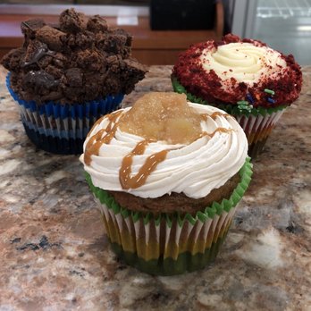 Simona's Bakery - Brownie cupcake good!  The pumpkin cupcake with apple filling frosted with caramel buttercream and red velvet were AMAZING! - Bakeries Near Me - Sea Girt, New Jersey