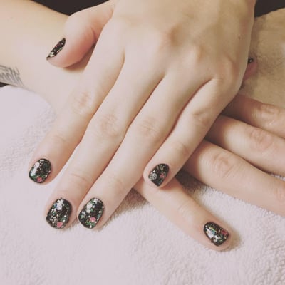 MAK Nail Bar & Organic Spa LLC by null