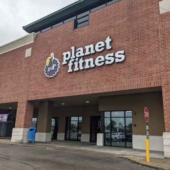 Planet Fitness - Planet Fitness, Bloomington - Gyms Near Me - Bloomington, Indiana