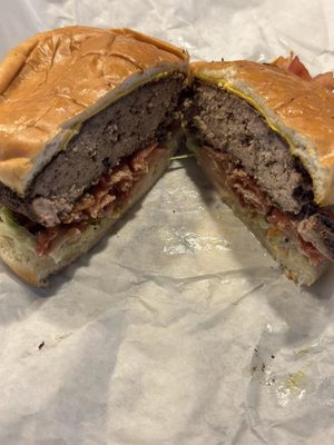 Wingfield's Breakfast & Burger by null