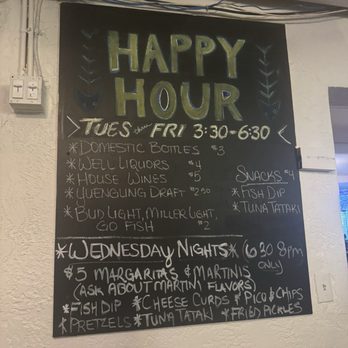 The Catch - The daily and wed night happy hour - Sports Bars Near Me - Key Largo, Florida