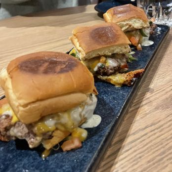 Lockheart - sinaloa smash burgers - Mexican Near Me - Wellesley, Massachusetts