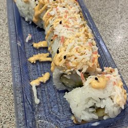 Soe Yummy Sushi - Crab and tempura shrimp