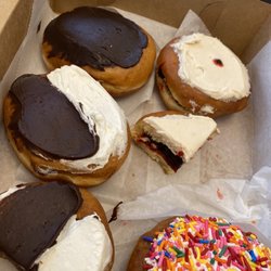 The Bakery Nook - Half Choc/Half Vanilla, sprinkle, fudge &PB Jelly. So good. Sorry I sampled some before the pictures were taken. Filling was plentiful.