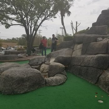 Gilligan's Island Funland - Mini Golf Near Me - Garden City, South Carolina