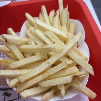 In-N-Out Burger - The best made In n out burger fries ever made since the 1990's. Why can't other stores not get it right? Dam! - Burgers Near Me - La Habra, California
