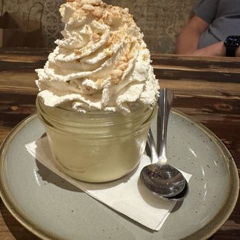 Queenie's - Banana pudding - Southern Near Me - Canton, Georgia Queenie's - Banana pudding - Southern Near Me - Canton, Georgia