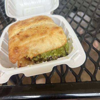 Anuenue Cafe - Avocado toast - Cafes Near Me - Koloa, Hawaii