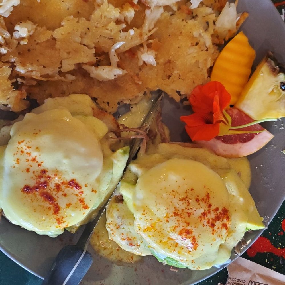 Pele's Kitchen - Kulua pig Benedict - Breakfast & Brunch Near Me - Pahoa, Hawaii Pele's Kitchen - Kulua pig Benedict - Breakfast & Brunch Near Me - Pahoa, Hawaii