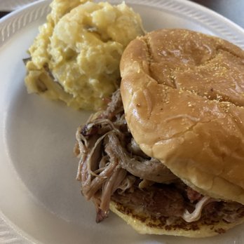Hawg Heaven - Pulled pork sandwich + cheesy potatoes - Barbeque Near Me - Kokomo, Indiana