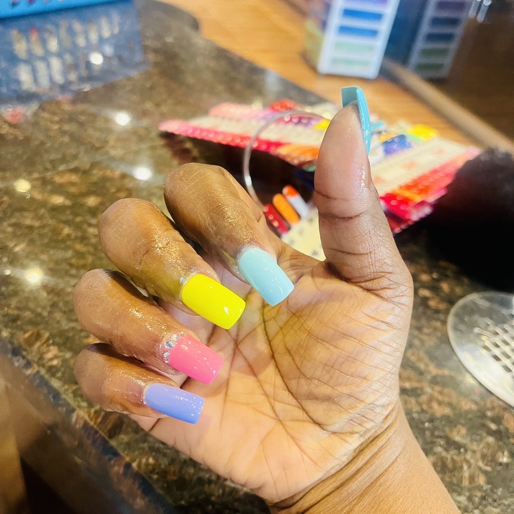 Queen Nails - Prepared for Easter - Waxing Near Me - Salem, Oregon Queen Nails - Prepared for Easter - Waxing Near Me - Salem, Oregon