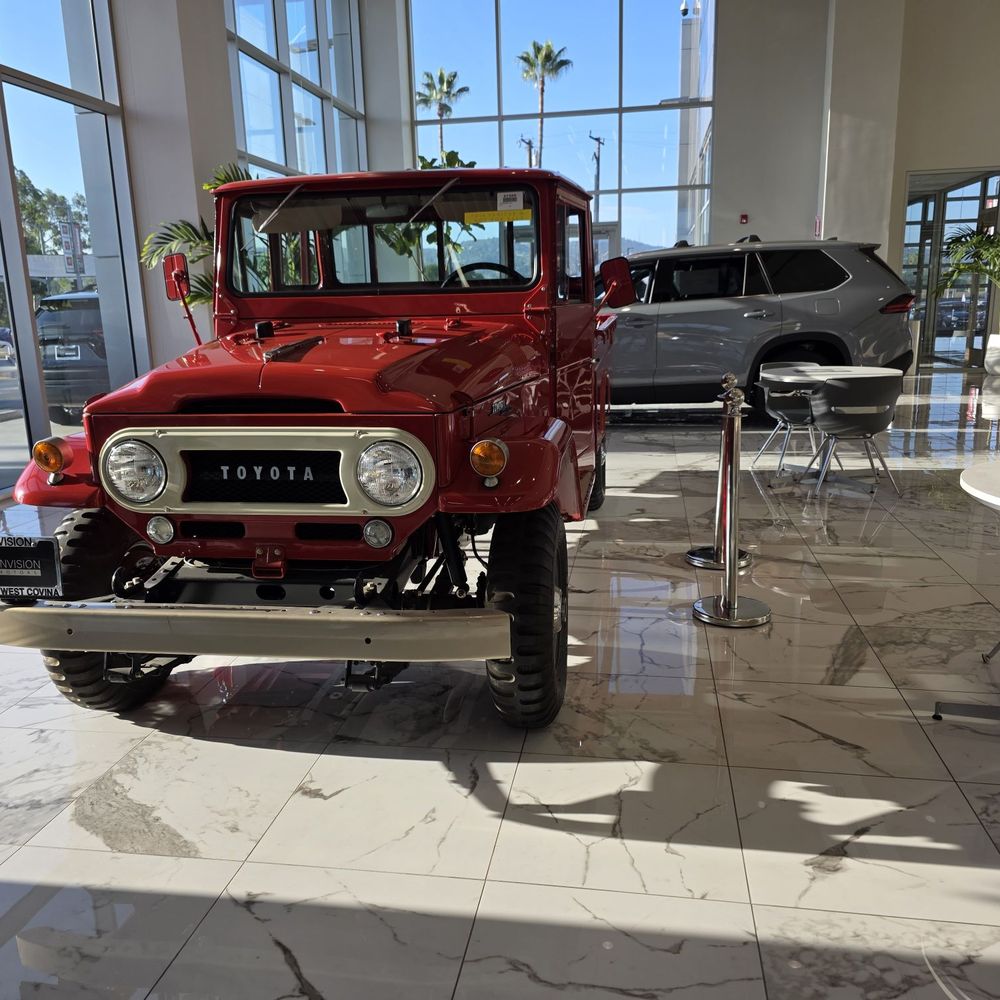 Envision Toyota of West Covina | Sales Showroom - Old school Toyota - Car Dealers Near Me - West Covina, California Envision Toyota of West Covina | Sales Showroom - Old school Toyota - Car Dealers Near Me - West Covina, California