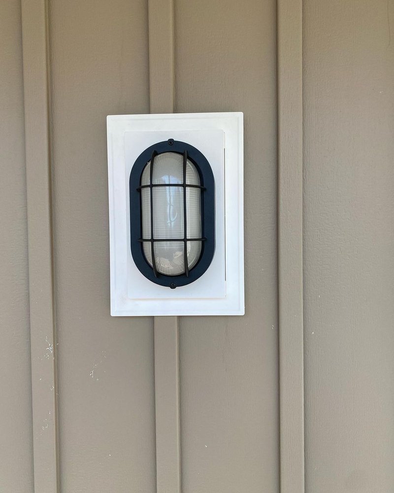 Slide of Visual Electrician Service