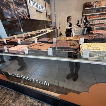 Laderach - FrischSchoggi selection - Candy Stores Near Me - Roseville, California