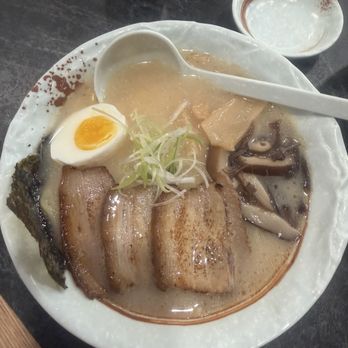 Sumi Sushi - Tonkotsu Ramen - Pork Belly - Sushi Bars Near Me - San Jose, California Sumi Sushi - Tonkotsu Ramen - Pork Belly - Sushi Bars Near Me - San Jose, California