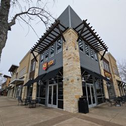 The Boardwalk at Towne Lake - Pizza