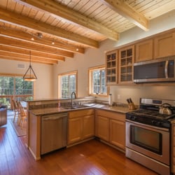 Donner Summit Rentals - Slumber Inn