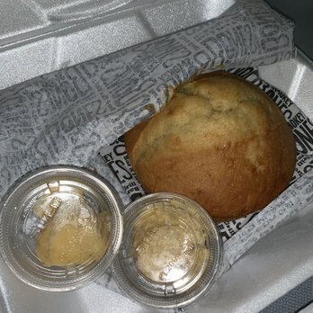 Smokey Bones Chesapeake - Cornbread with homemade butter - American Near Me - Chesapeake, Virginia Smokey Bones Chesapeake - Cornbread with homemade butter - American Near Me - Chesapeake, Virginia