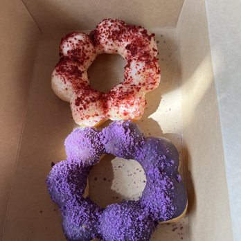 Boba Master - ube mochi donut and red velvet mochi donut - Bubble Tea Near Me - Las Vegas, Nevada Boba Master - ube mochi donut and red velvet mochi donut - Bubble Tea Near Me - Las Vegas, Nevada
