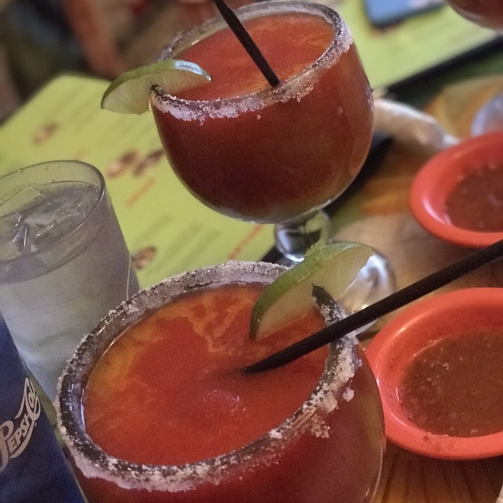 Los 3 Mayas - Mango strawberry margarita - Mexican Near Me - Mansfield, Ohio Los 3 Mayas - Mango strawberry margarita - Mexican Near Me - Mansfield, Ohio