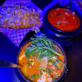 JJAN - Stews & Sweet Potato Fries - Gastropubs Near Me - Los Angeles, California JJAN - Stews & Sweet Potato Fries - Gastropubs Near Me - Los Angeles, California