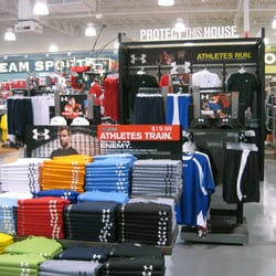 DICK'S Sporting Goods