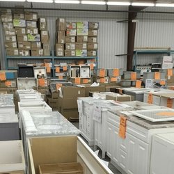 Quincy Warehouse Bargains