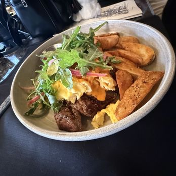 Lamplight Lounge - Steak and Eggs* - New American Near Me - Anaheim, California Lamplight Lounge - Steak and Eggs* - New American Near Me - Anaheim, California