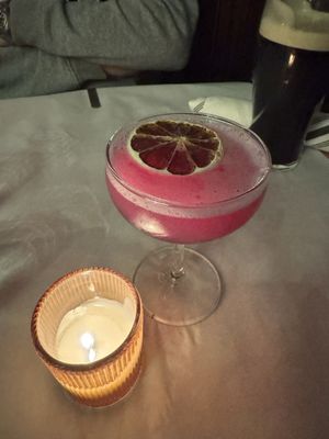 Cousin Larry's by null