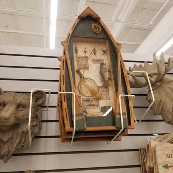 Hobby Lobby - Fabric Stores Near Me - Clackamas, Oregon